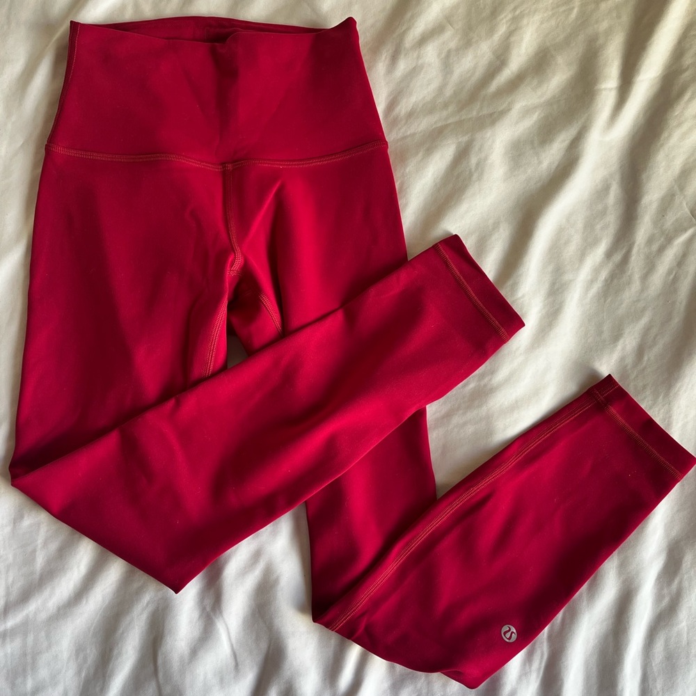 Lululemon Wunder Train Contour Fit High-Rise Tight 25”